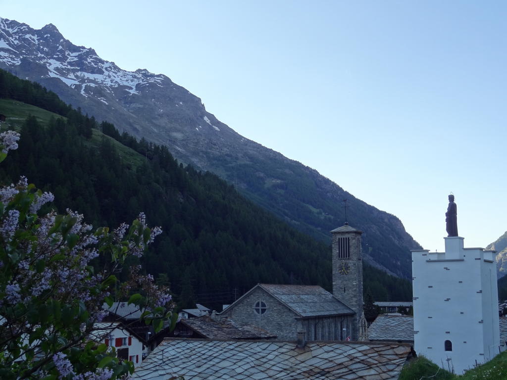 Monte Rosa Saas-Grund